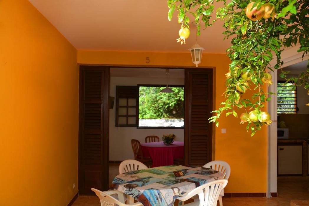 Residence De Vacances Mon Refuge - Bungalow De Type T3 Grande Anse Exteriör bild