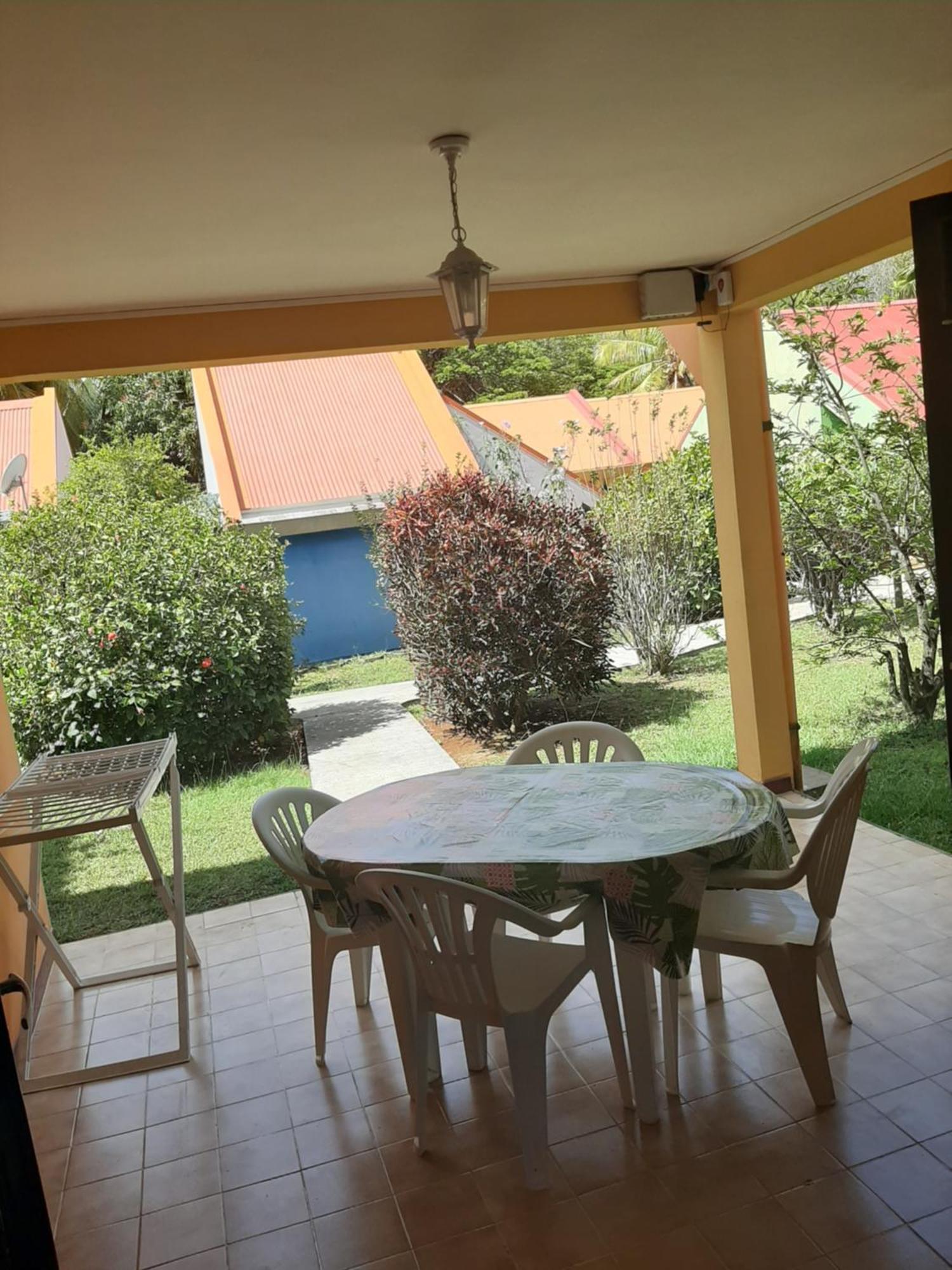 Residence De Vacances Mon Refuge - Bungalow De Type T3 Grande Anse Exteriör bild