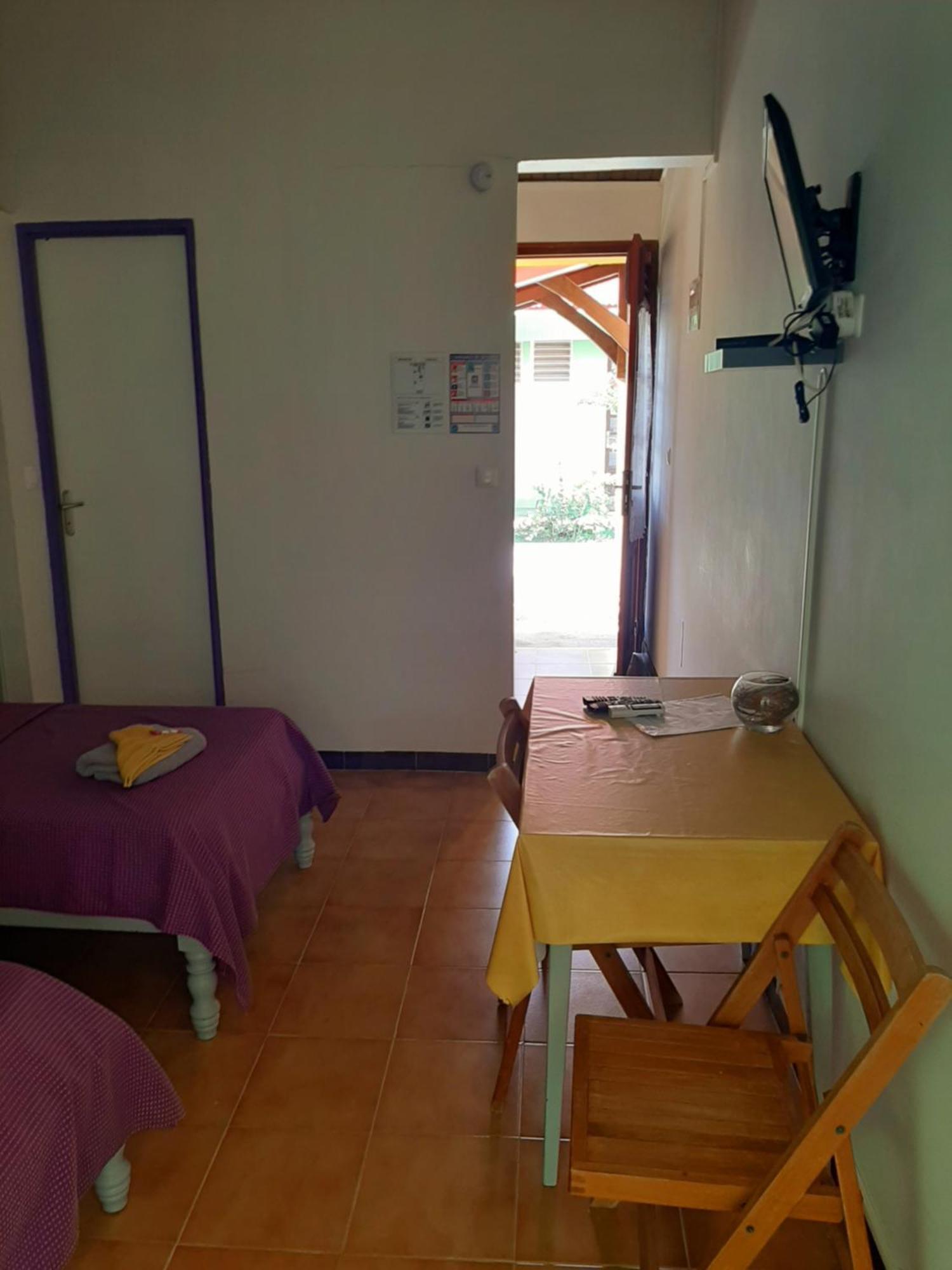 Residence De Vacances Mon Refuge - Bungalow De Type T3 Grande Anse Exteriör bild